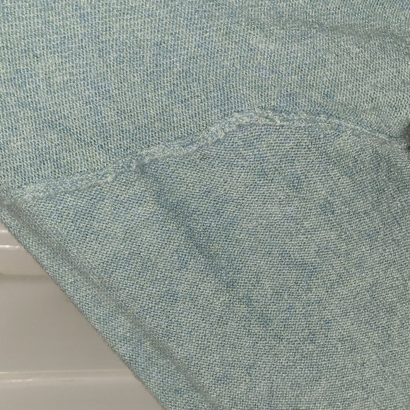 American Eagle Sweater - Picture 4 of 8